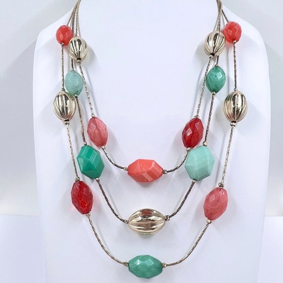 Coral & Green Beaded Multi Strand Gold Tone 16” Chain Necklace - Picture 2 of 7